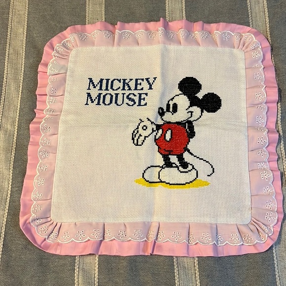 Mickey pillow sham​ - Picture 1 of 2